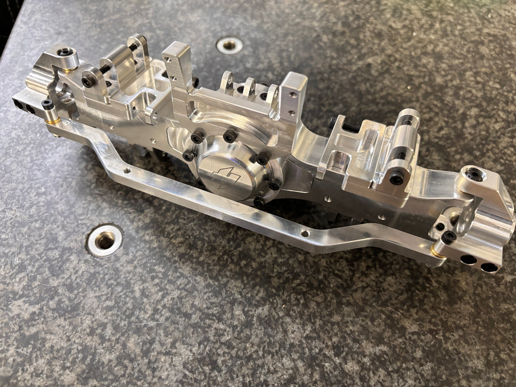LOSI LMT AXLE HOUSING FRONT(STEERING)